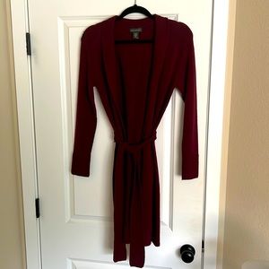 Banana republic sweater - two small holes in right arm